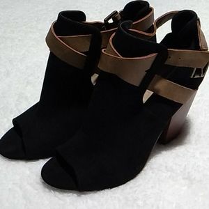 Just Fab style Denene Heeled Sandal open toe bootie size us 8.5